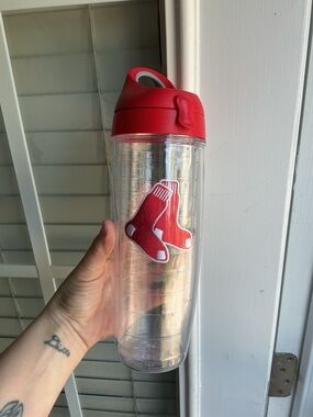 Tervis Boston Red Sox 24oz sport water bottle